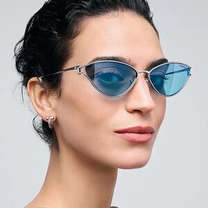 Tiffany & Co Pilot Sunglasses With Case, Silver, Gradient Blue